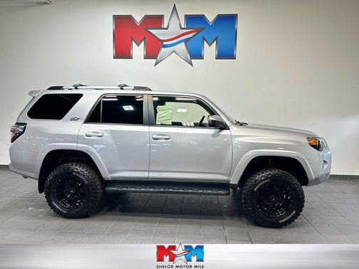 Classic Silver Metallic 2021 Toyota 4Runner SR5