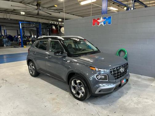 2025 Hyundai VENUE Limited