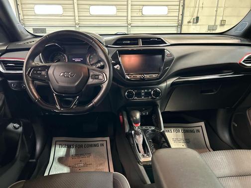 Mosaic Black Metallic 2022 Chevrolet Trailblazer RS