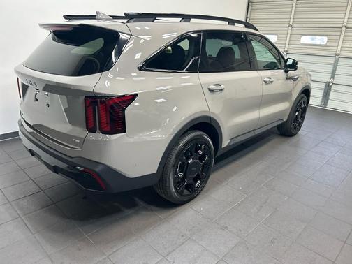 Road Rider Brown 2026 Kia Sorento SX
