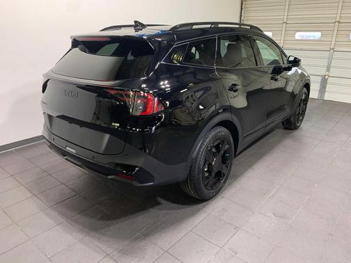 Ebony Black 2026 Kia Sportage X-Line
