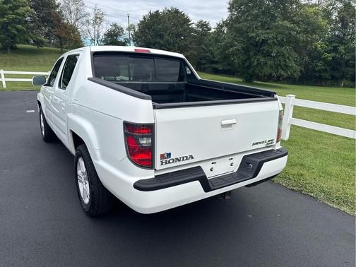 Taffeta White 2014 Honda Ridgeline RTL