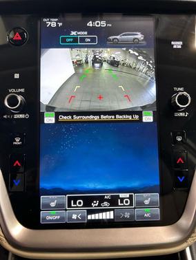 Crystal Black Silica 2025 Subaru Outback Limited XT