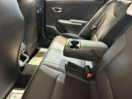 Morning Haze 2026 Kia K4 GT-Line