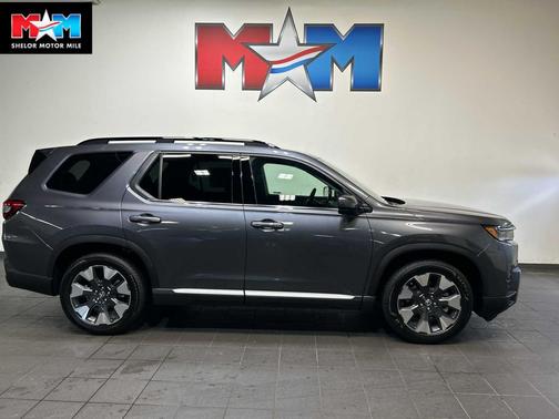 Modern Steel Metallic 2026 Honda Pilot Elite