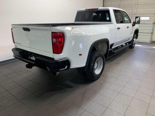 2024 Chevrolet Silverado 3500 WT