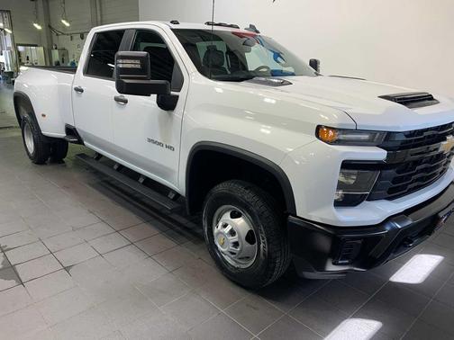 2024 Chevrolet Silverado 3500 WT