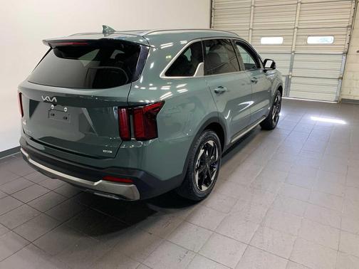2025 Kia Sorento Hybrid EX