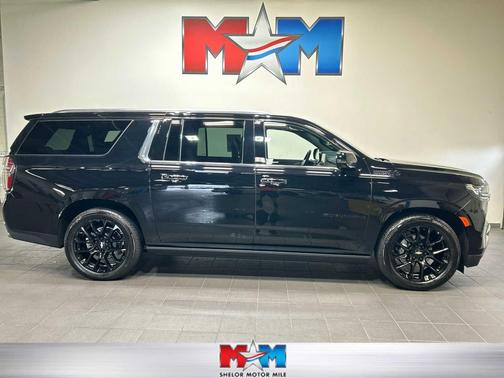 BLACK 2024 Chevrolet Suburban High Country