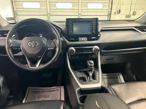 Lunar Rock 2019 Toyota RAV4 XLE Premium