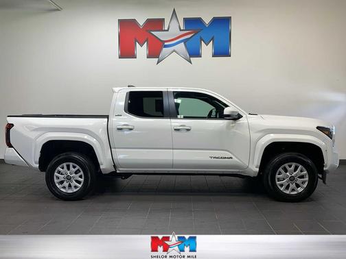 2024 Toyota Tacoma SR5