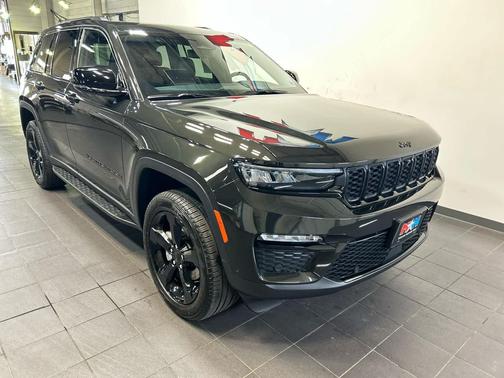 Rocky Mountain Pearlcoat 2024 Jeep Grand Cherokee Limited