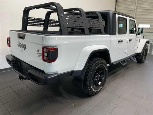 2024 Jeep Gladiator Willys