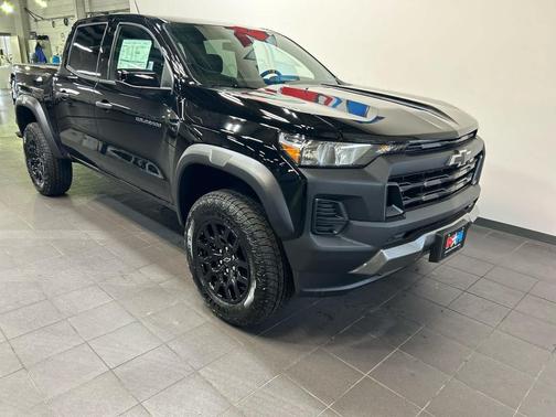 Black 2026 Chevrolet Colorado Trail Boss