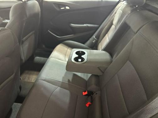 Orange Burst Metallic 2017 Chevrolet Cruze LT