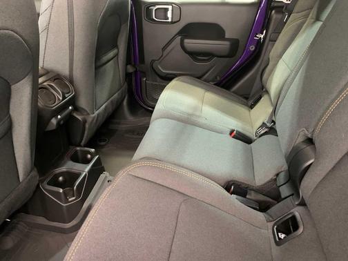 2026 Jeep Gladiator Sport S