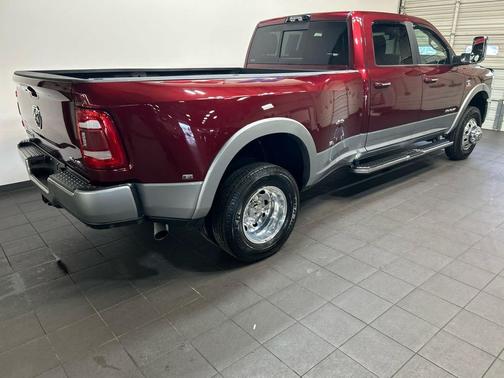 Delmonico Red Pearlcoat 2022 RAM 3500 Laramie Crew Cab 4x4 8' Box