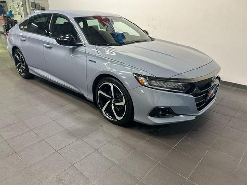 Sonic Gray Pearl 2022 Honda Accord Hybrid Sport