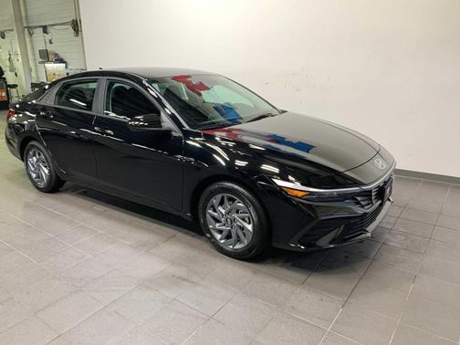 Abyss Black 2026 Hyundai ELANTRA HEV Blue