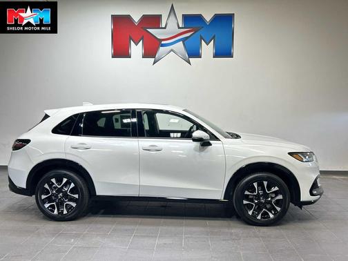 Platinum White Pearl 2026 Honda HR-V EX-L
