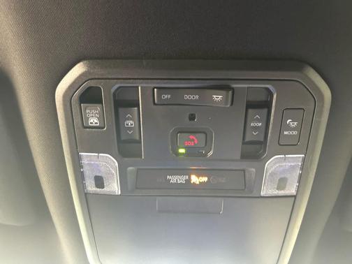 Midnight Black Metallic 2024 Toyota Tundra Platinum
