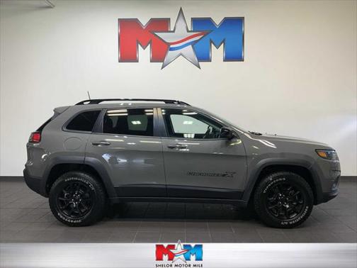 2022 Jeep Cherokee X 4x4