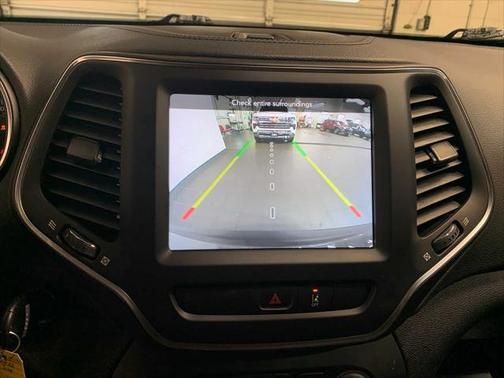2022 Jeep Cherokee X 4x4