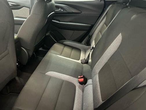 Sterling Gray Metallic 2025 Chevrolet Trailblazer LT