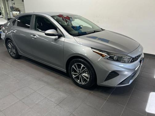 Steel Gray 2024 Kia Forte LXS