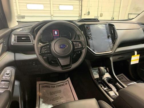 AUTUMN GREEN 2026 Subaru Ascent Onyx Edition Touring 7-Passenger