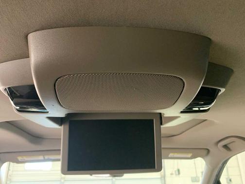 2021 Honda Pilot Touring 8-Passenger