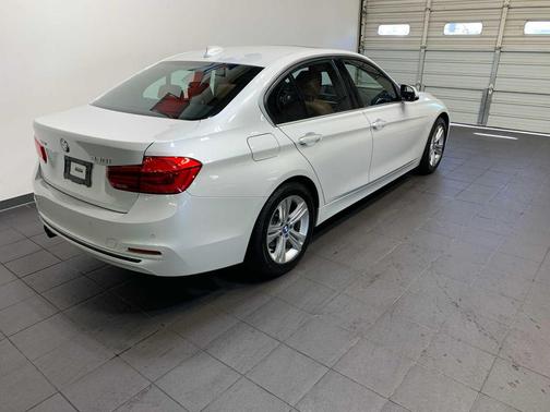 2017 BMW 330 xDrive