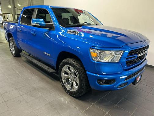 Hydro Blue Pearlcoat 2022 RAM 1500 Big Horn/Lone Star