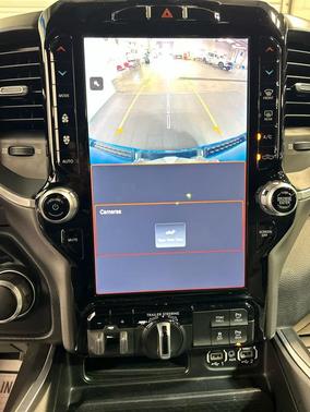Hydro Blue Pearlcoat 2022 RAM 1500 Big Horn/Lone Star