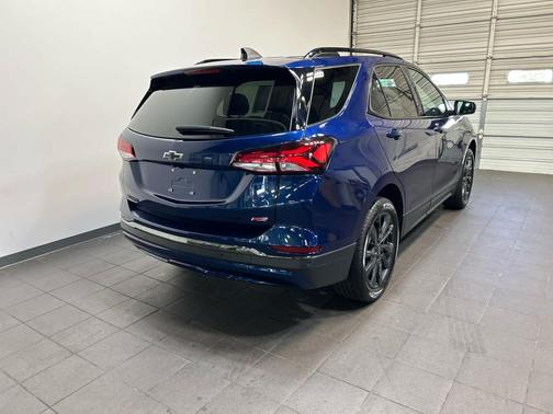Blue Glow Metallic 2023 Chevrolet Equinox AWD RS