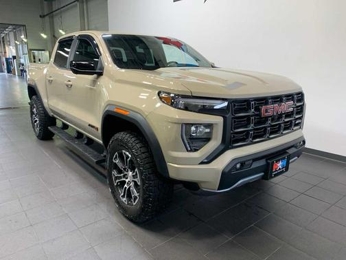 Desert Sand Metallic 2023 GMC Canyon AT4