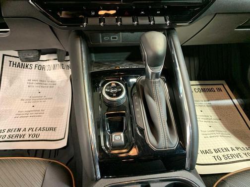 Desert Sand Metallic 2023 GMC Canyon AT4