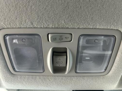 Shimmering Silver 2025 Hyundai VENUE SEL