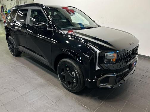 Aurora Black Pearl 2027 Kia Seltos X-Line S