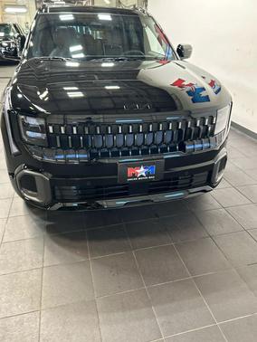 Aurora Black Pearl 2027 Kia Seltos X-Line S