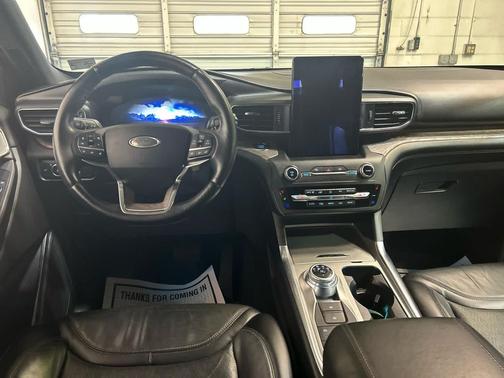 Agate Black Metallic 2020 Ford Explorer Platinum