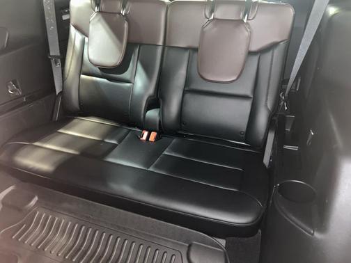 Agate Black Metallic 2020 Ford Explorer Platinum