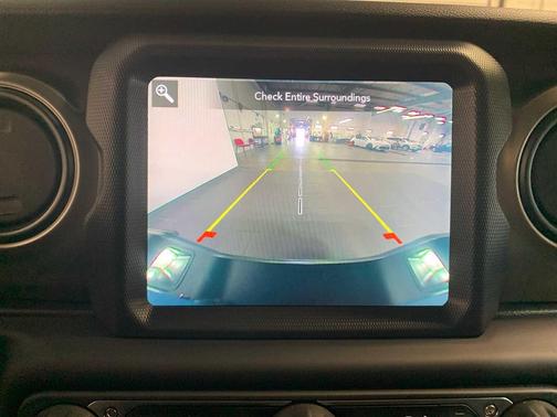 Hydro Blue Pearlcoat 2021 Jeep Gladiator Willys 4x4