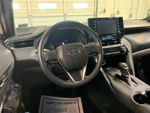 2022 Toyota Venza XLE