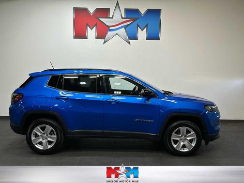 Laser Blue Pearlcoat 2022 Jeep Compass Latitude