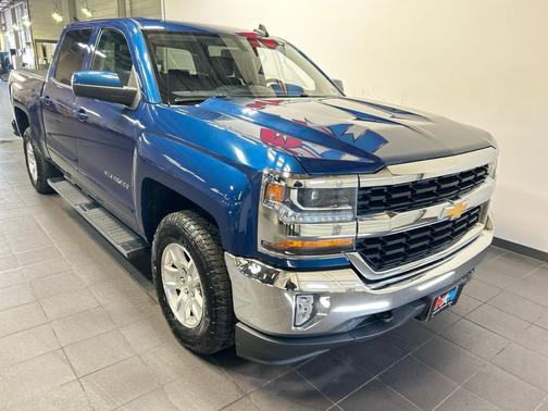 Deep Ocean Blue Metallic 2017 Chevrolet Silverado 1500 1LT