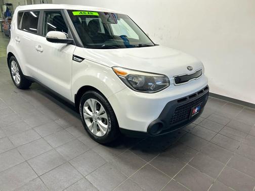 Clear White 2014 Kia Soul +
