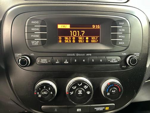 Clear White 2014 Kia Soul +