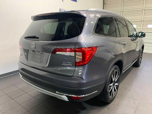 2021 Honda Pilot AWD Elite