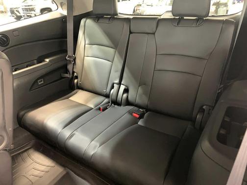 2021 Honda Pilot AWD Elite